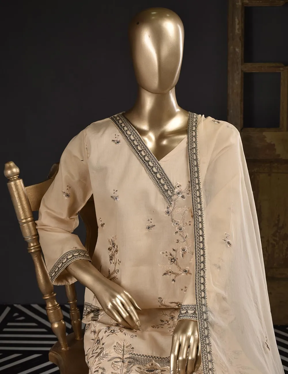 3 Pc Unstitched Embroidered Lawn Dress with Chiffon Embroidered Dupatta - Exotica (ZEB-4B)