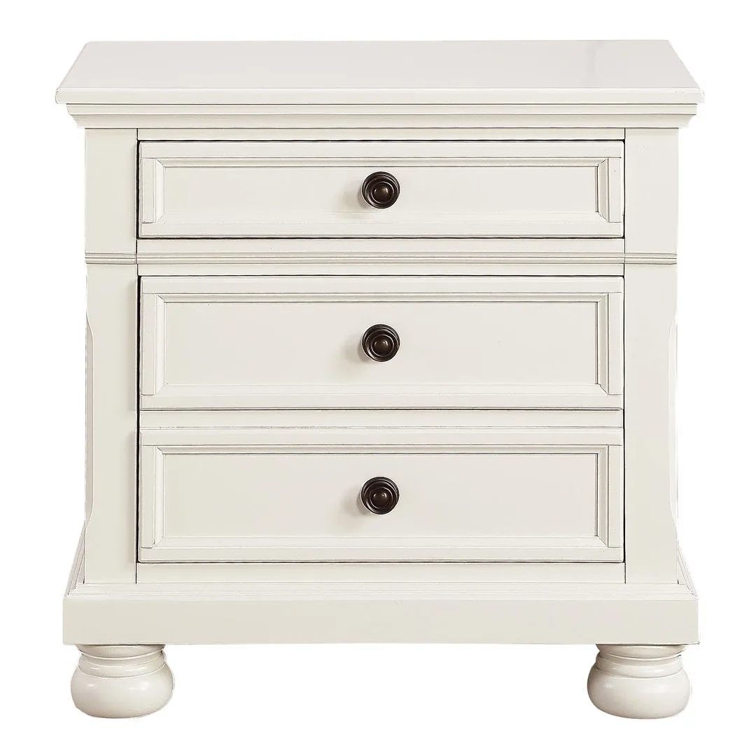 Bade 3 - Drawer Nightstand Beachcrest Home™ Color: White