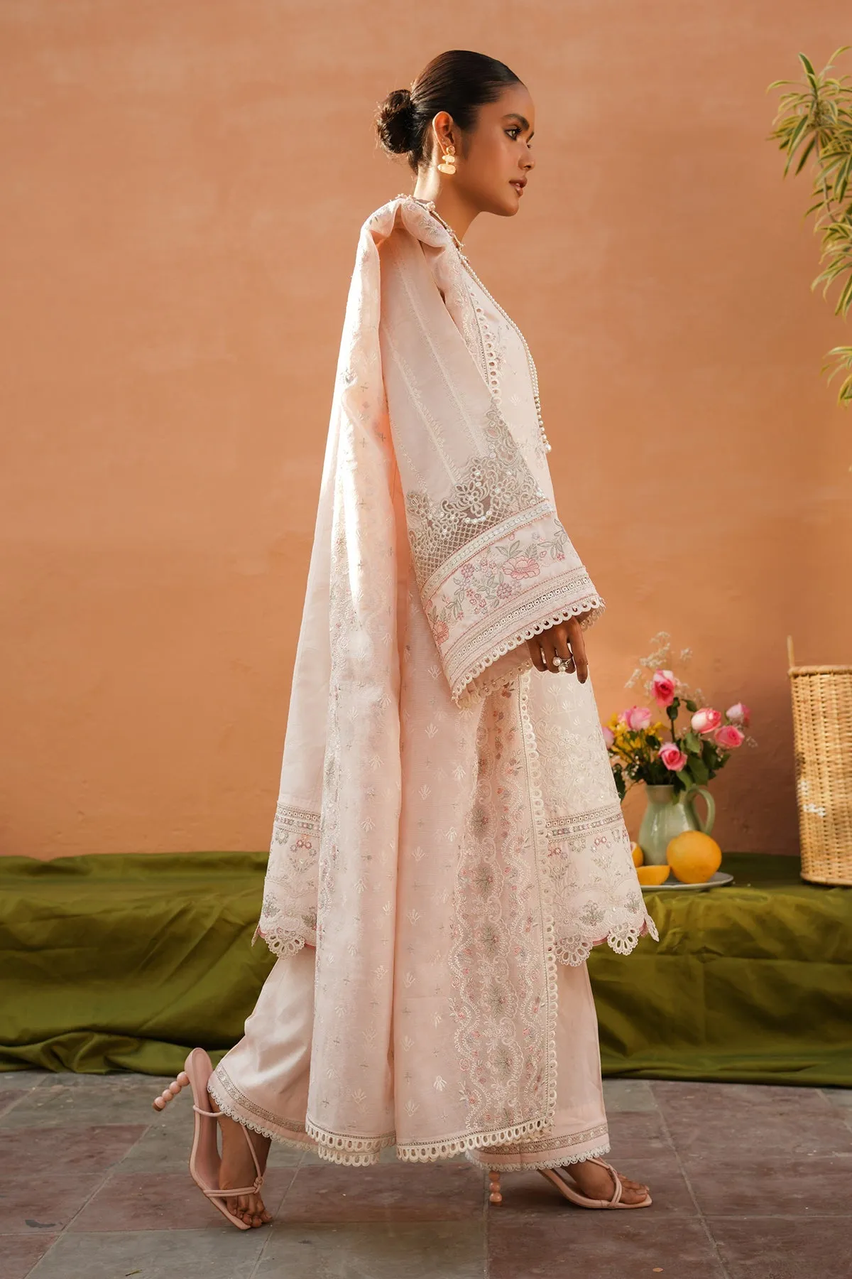 BAROQUE | SWISS VOILE '23 | EMBROIDERED JACQUARD LAWN SL10-D08