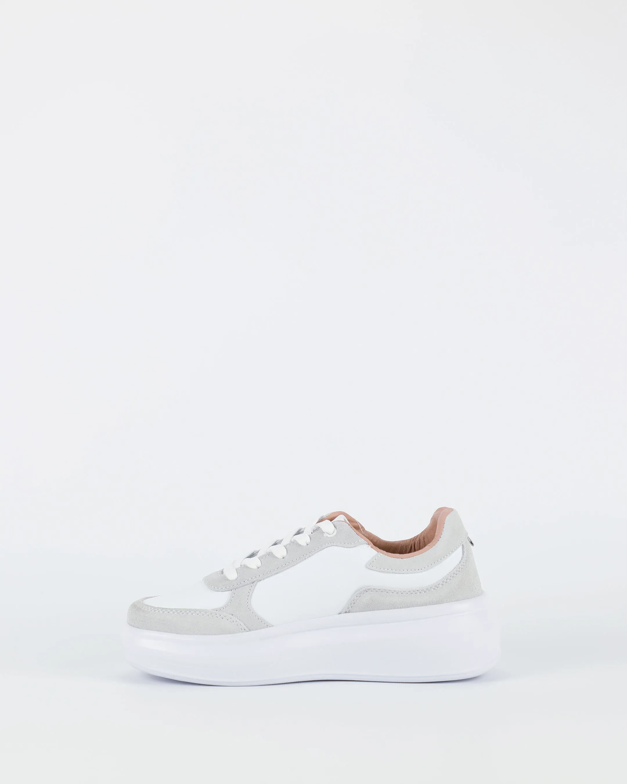 Breeze - White