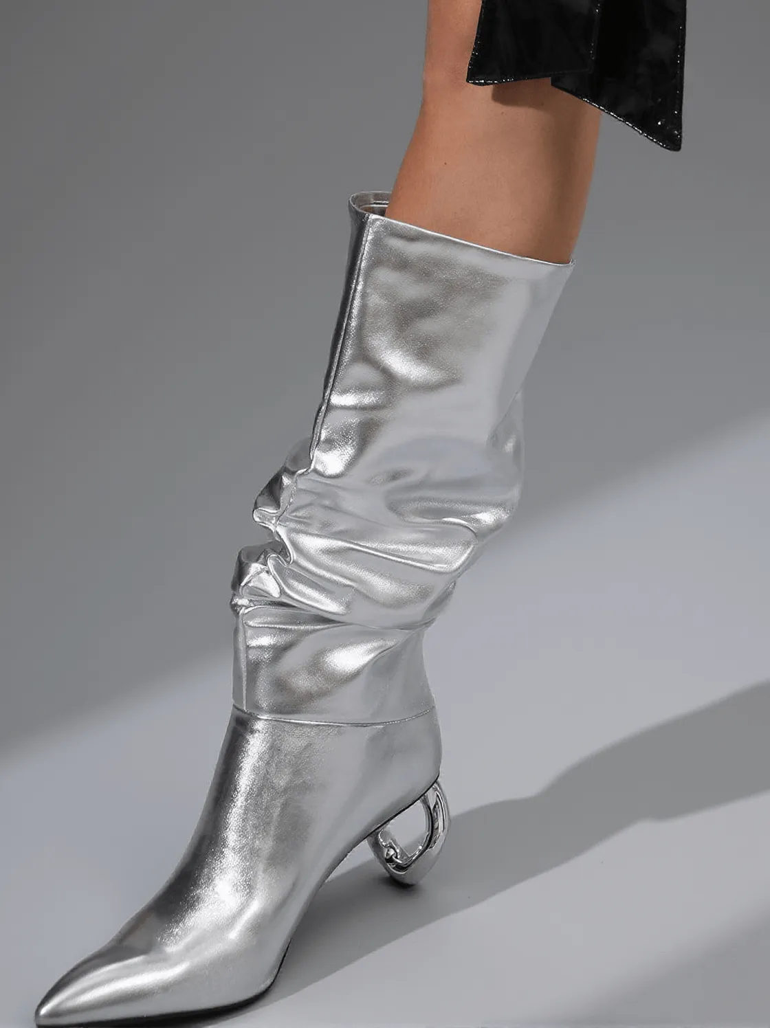 Courtney Leather Boots In Silver