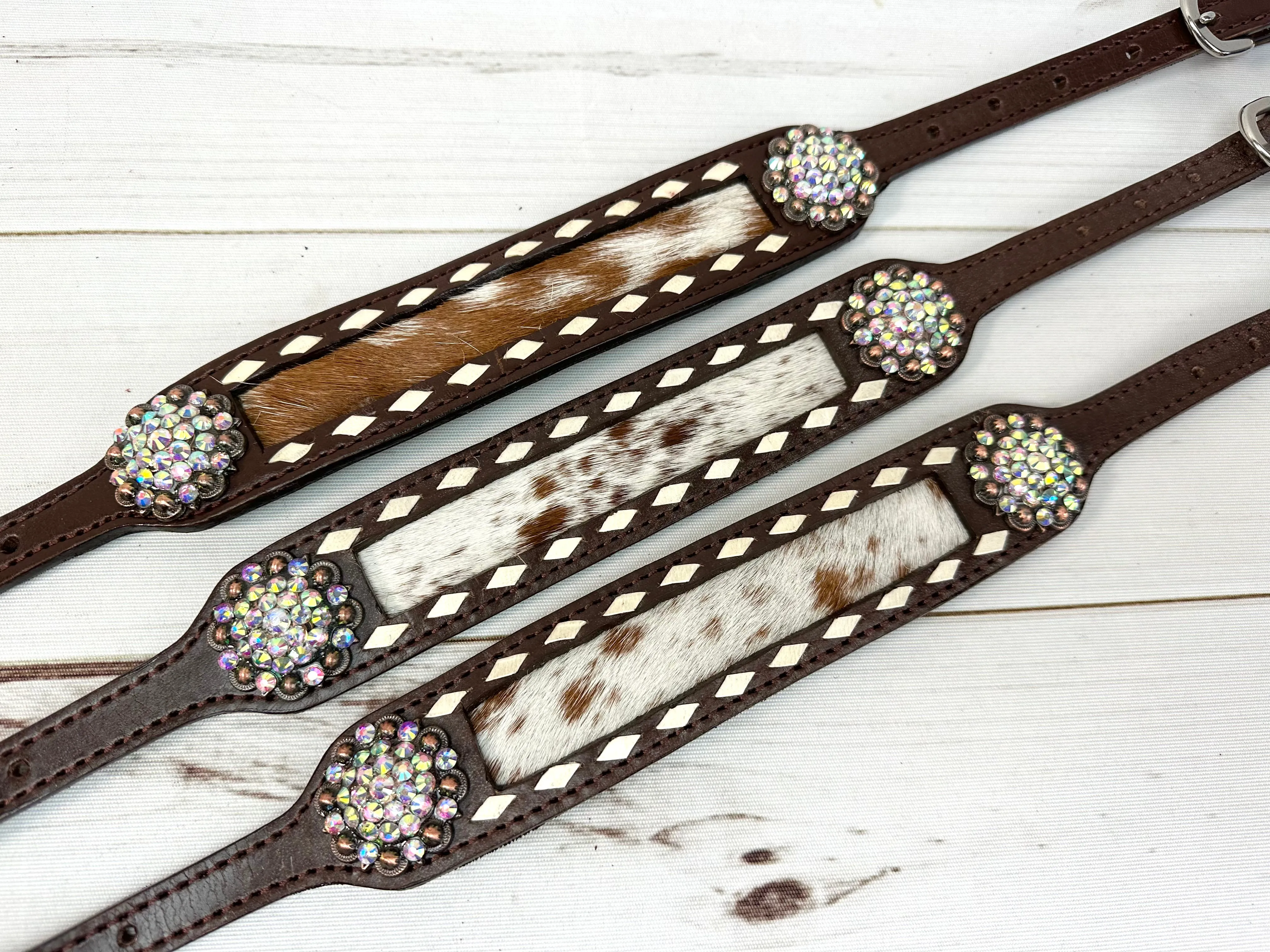 Cowhide & Leather - Buckstitch Crystal Concho Wither Strap