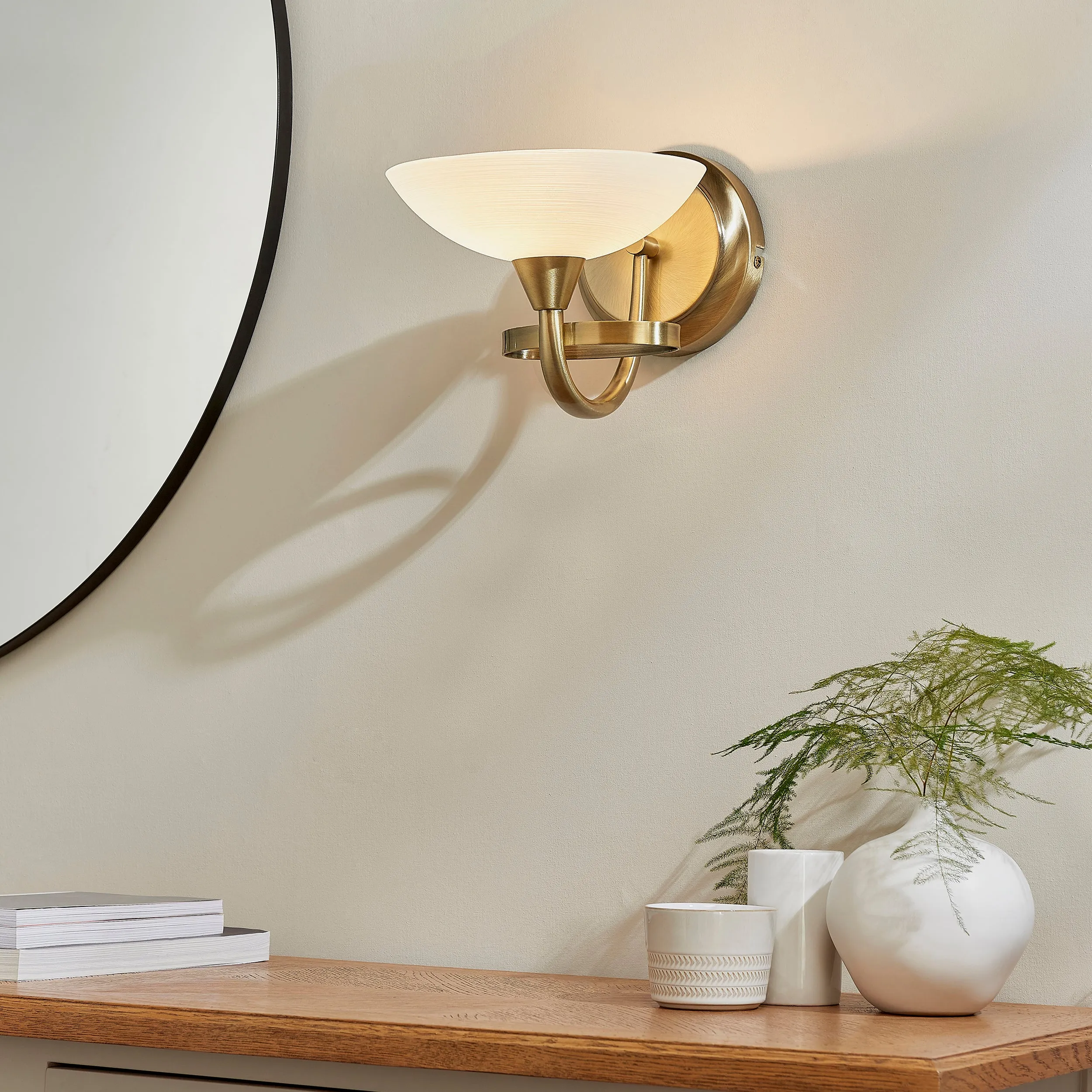 Endon CAGNEY-1WBAB Cagney 1lt Wall Antique brass plate & white glass 33W G9 clear capsule (Required)