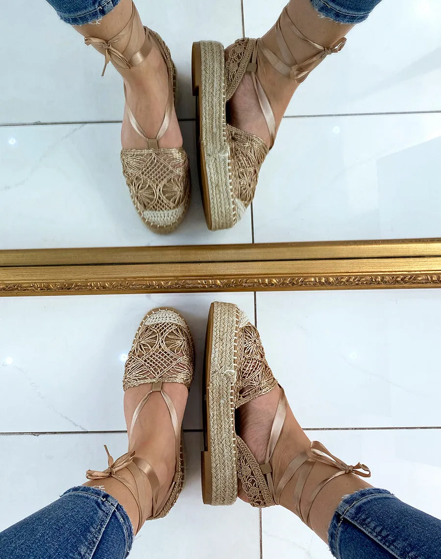 Espadrilles rose gold à talon en jute