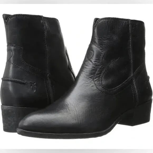 FRYE Ray Seam Short Leather Western Ankle Boots Booties Black