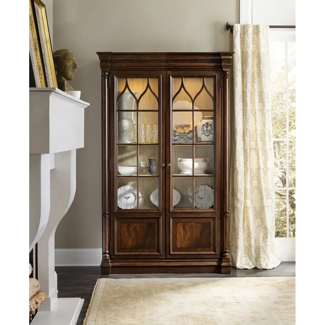 Leesburg China Cabinet Hooker Furniture