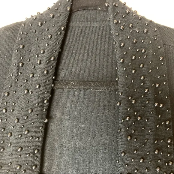 Long Black Sweater with Fully Beaded Lapel Black Unbranded Size Large