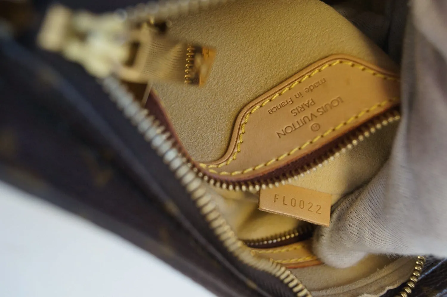 LOUIS VUITTON Monogram Looping Mm Shoulder Bag
