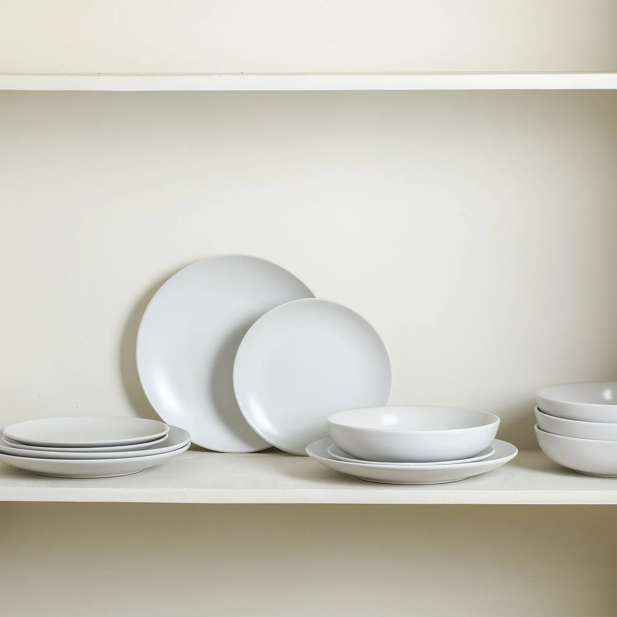 Mia Stoneware Dinnerware Set - White