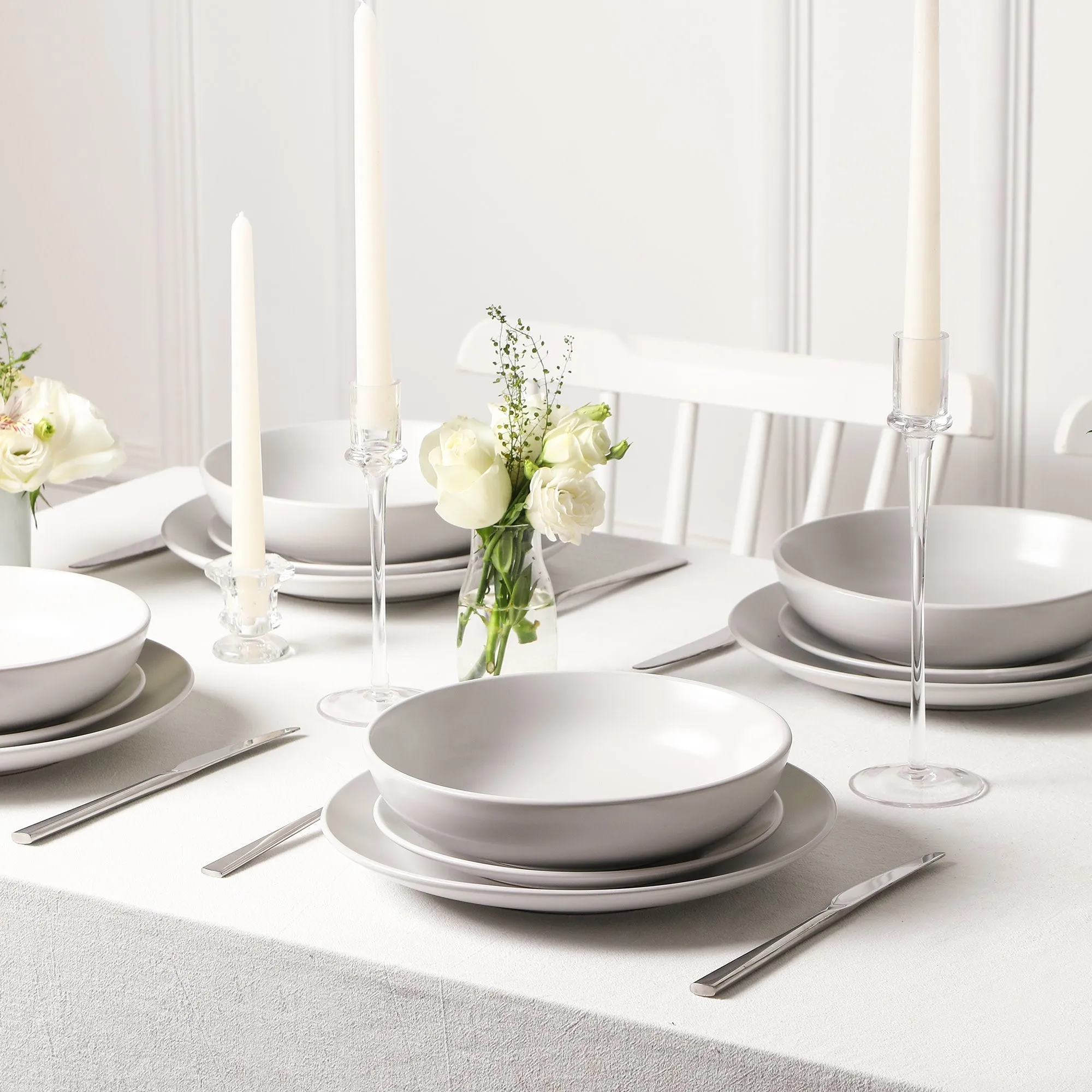 Mia Stoneware Dinnerware Set - White