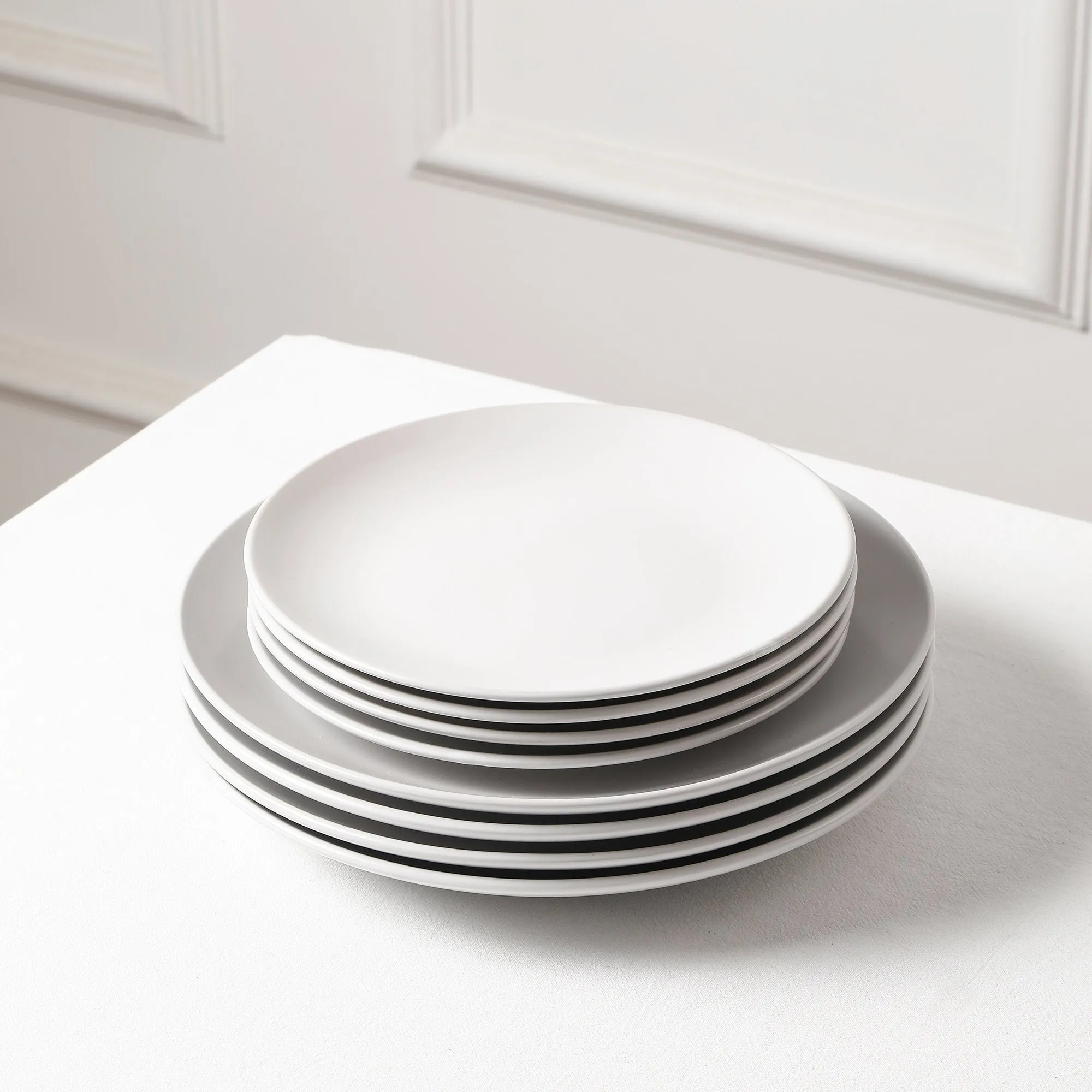 Mia Stoneware Dinnerware Set - White