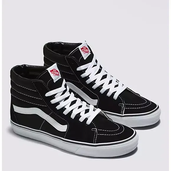 New in Box Vans SK8-Hi Boys Shoe in Black/Black/White Size 5M