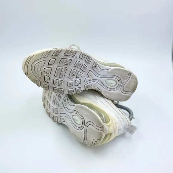 Nike Air Max 97 GS Triple White Sneakers 921522-104 Youth  Size 6Y