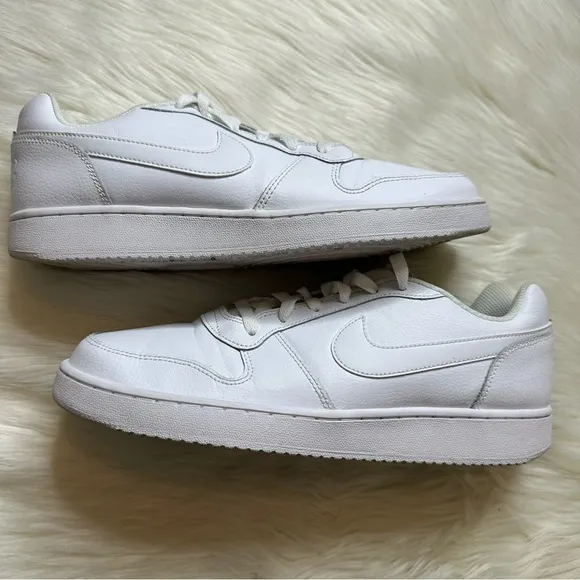 Nike Ebernon White Sneakers Size 9.5