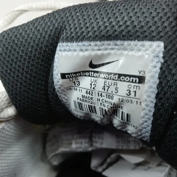 Nike Shox Qualify NZ Premium Sneakers White / Blac