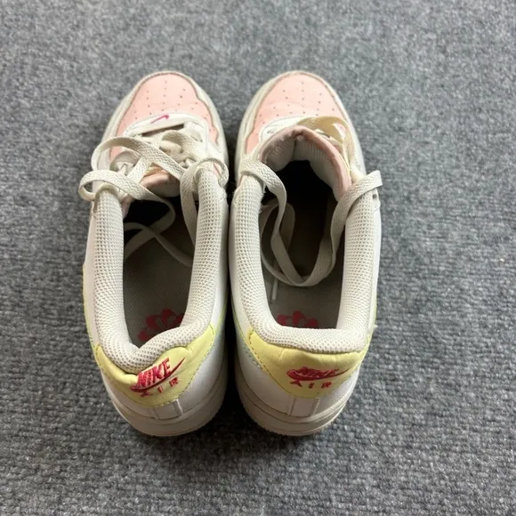NIKE Youth Air Force 1 Impact GS white Summit Easter Sneakers size: 6Y
