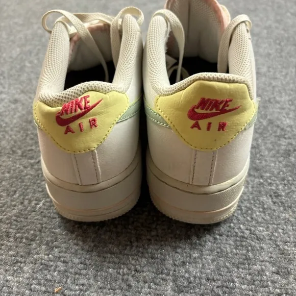 NIKE Youth Air Force 1 Impact GS white Summit Easter Sneakers size: 6Y