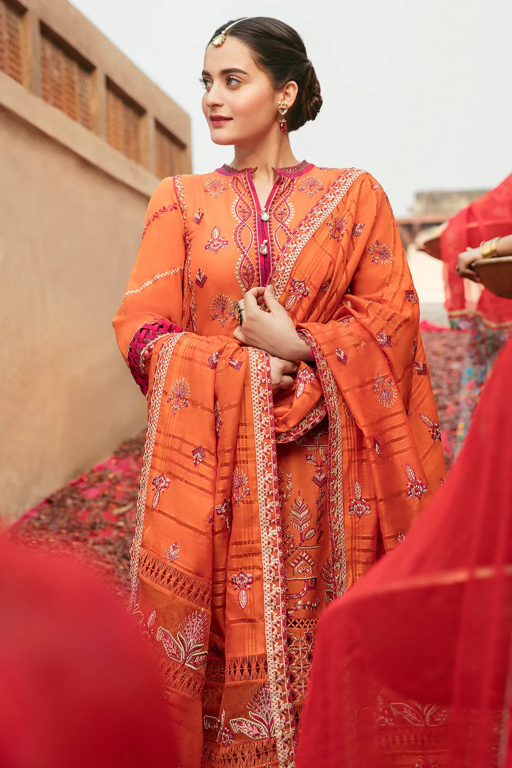 Sassi | Afrozeh Shabnami Festive Lawn Collection 2022 | Unstitched Embroidered Lawn Suits