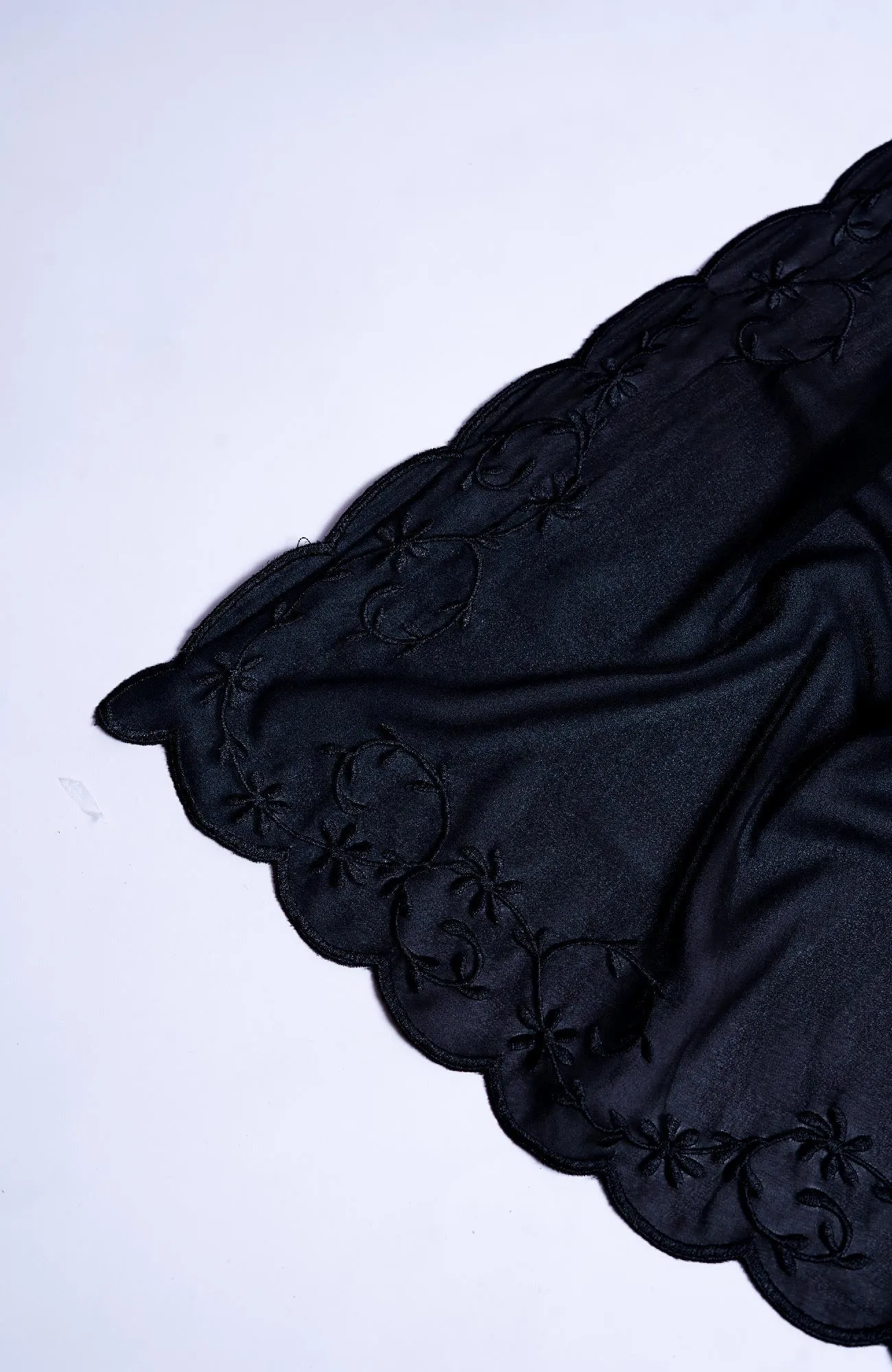 Sulam Embroidered Hijab - Black