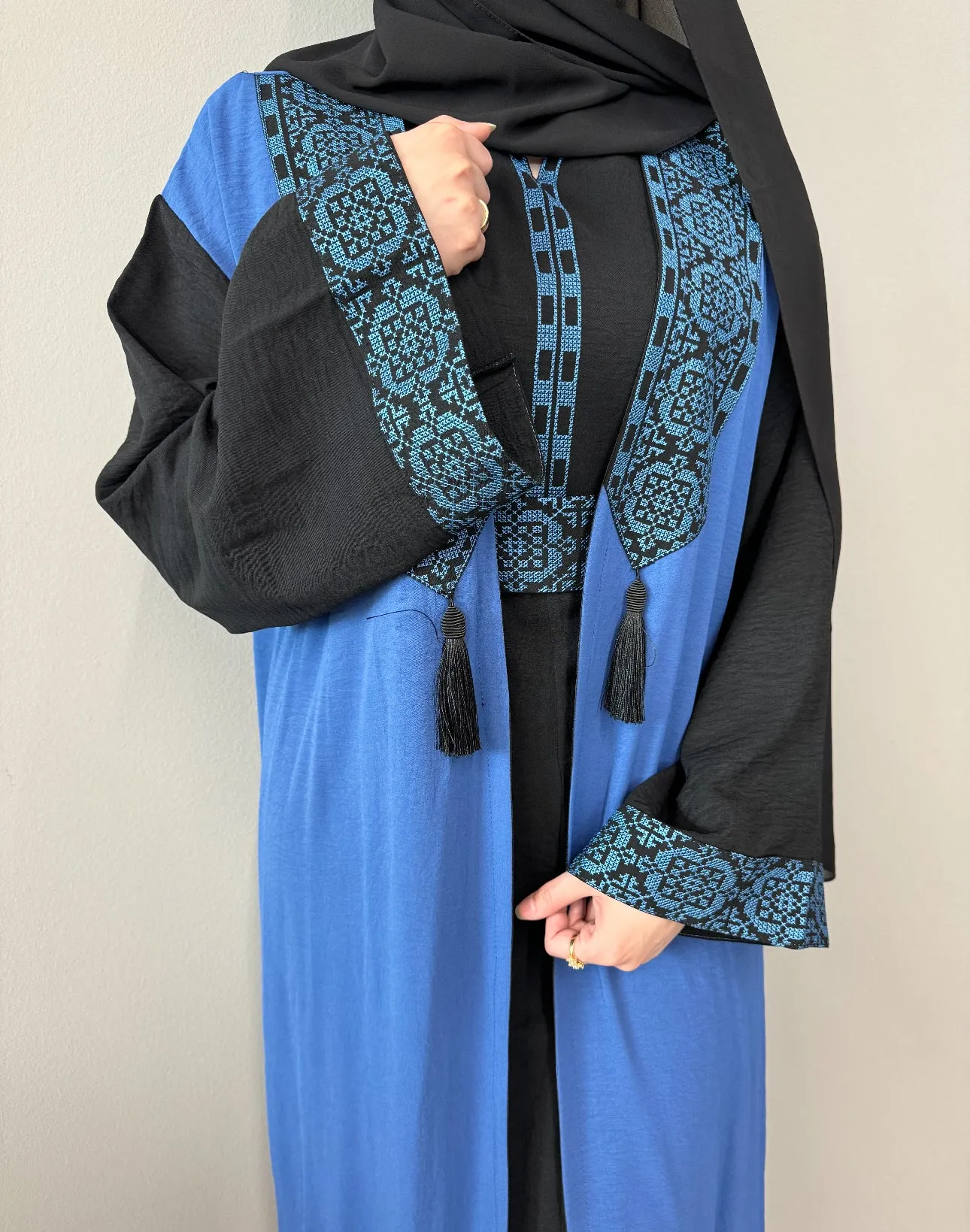 Tassle Embroidered Abaya- Blue