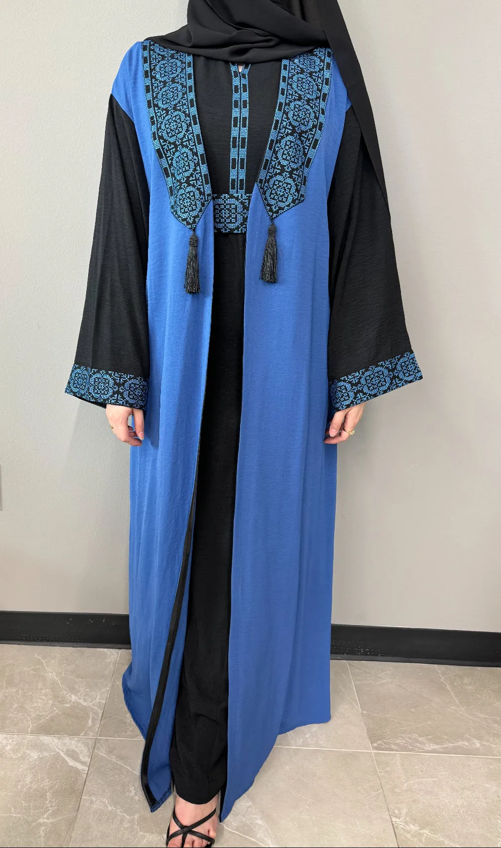 Tassle Embroidered Abaya- Blue