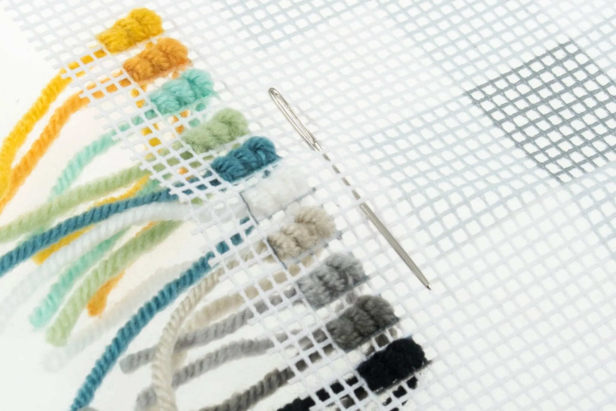Trimits | Half Stitch Tapestry Kit | Cushion | Bees