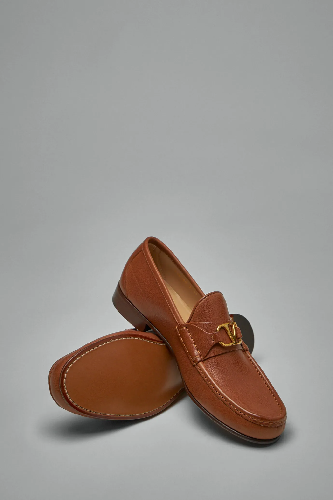VLogo Signature Loafer