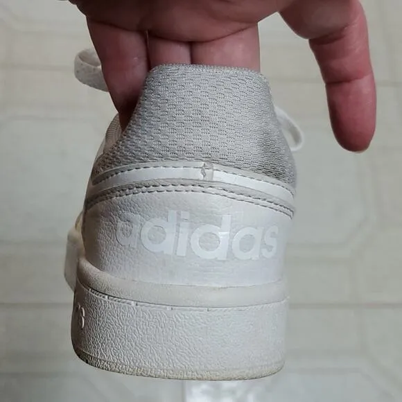 White Adidas sneakers size 3.5 (3 1/2)