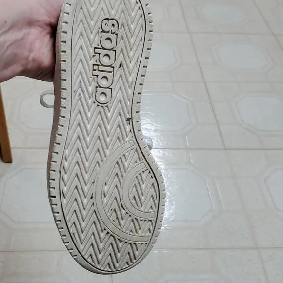 White Adidas sneakers size 3.5 (3 1/2)