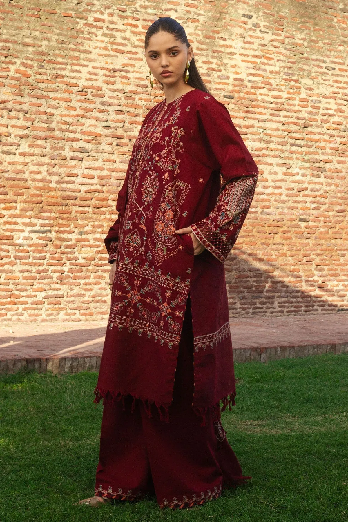 Zara Shahjahan | Winter Collection 2024 | RAHA D8